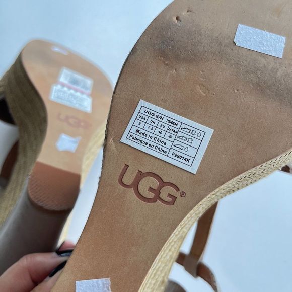 UGG Australia Fitchie Platform Wedge Sandals T-STRAP Oyster Tan beige Si… - Picture 6 of 10